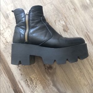 🤩Intervale  boots// genuine leather